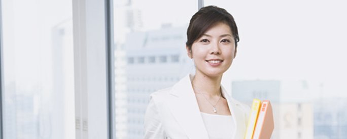 弁理士を目指す方へ(女性編)|弁理士試験|資格スクエア